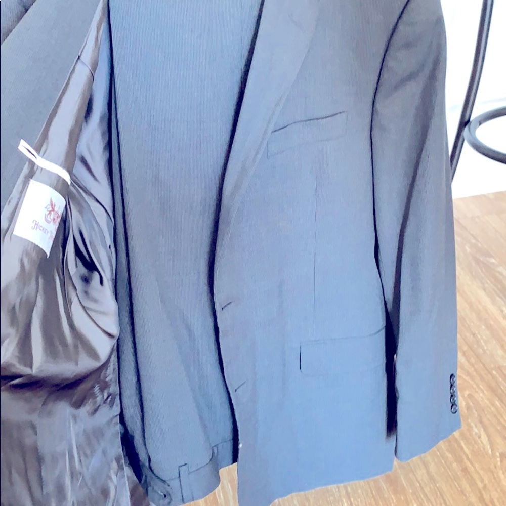 Hickey Freeman gray 2 piece suit size 46 regular